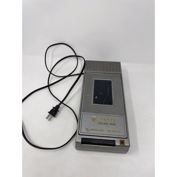 Vintage Kinyo Super Slim UV-413 VHS Cassette Tape Rewinder VCR Tested Works - Picture 1 of 13